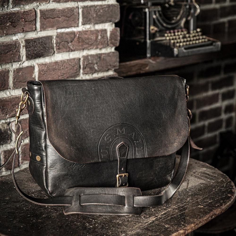 LEATHER POSTMAN SHOULDER BAG -LARGE（USMAIL) - VASCO ONLINE