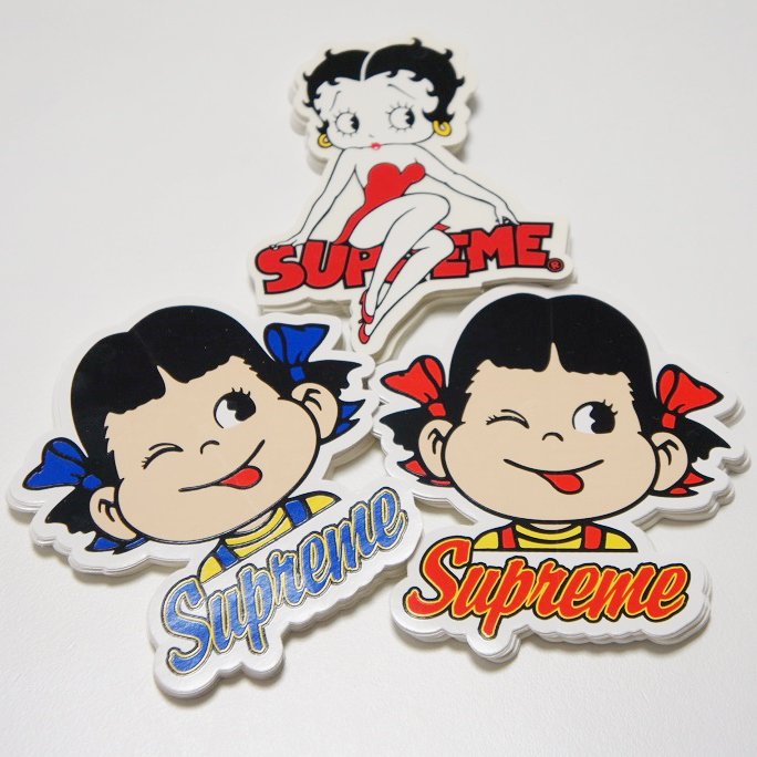 Supreme ペコちゃんとベティーちゃんステッカー<img class='new_mark_img2' src='https://img.shop-pro.jp/img/new/icons47.gif' style='border:none;display:inline;margin:0px;padding:0px;width:auto;' />