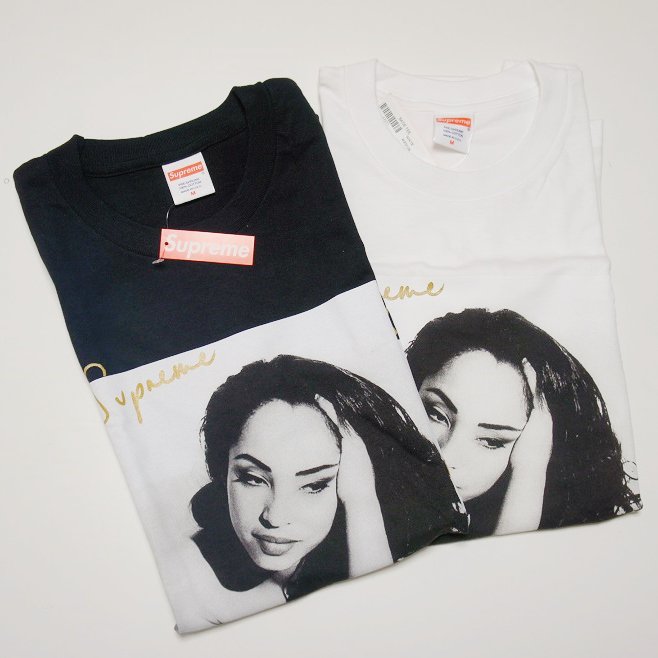 Supreme Sade Tee<img class='new_mark_img2' src='https://img.shop-pro.jp/img/new/icons47.gif' style='border:none;display:inline;margin:0px;padding:0px;width:auto;' />