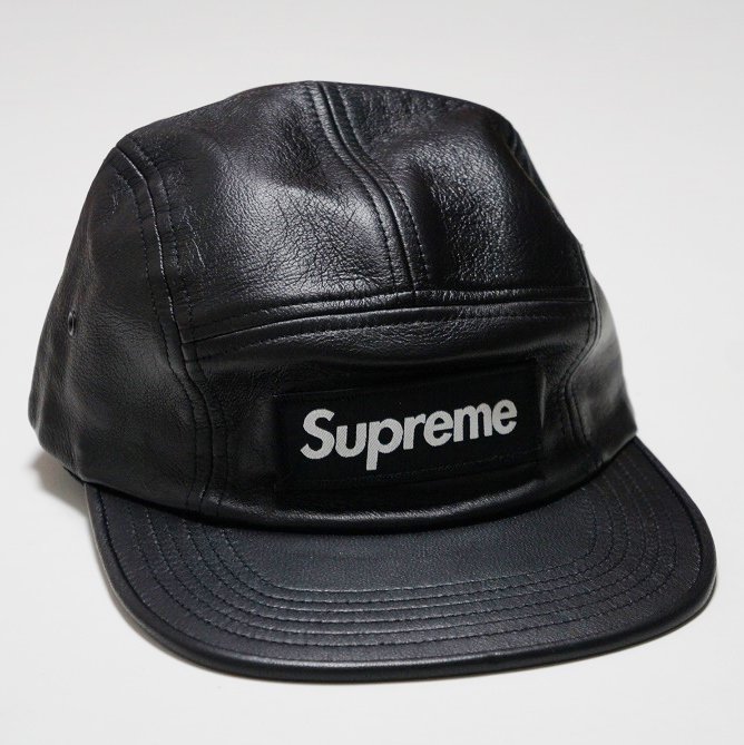 Supreme Leather Box Logo Camp Cap<img class='new_mark_img2' src='https://img.shop-pro.jp/img/new/icons47.gif' style='border:none;display:inline;margin:0px;padding:0px;width:auto;' />