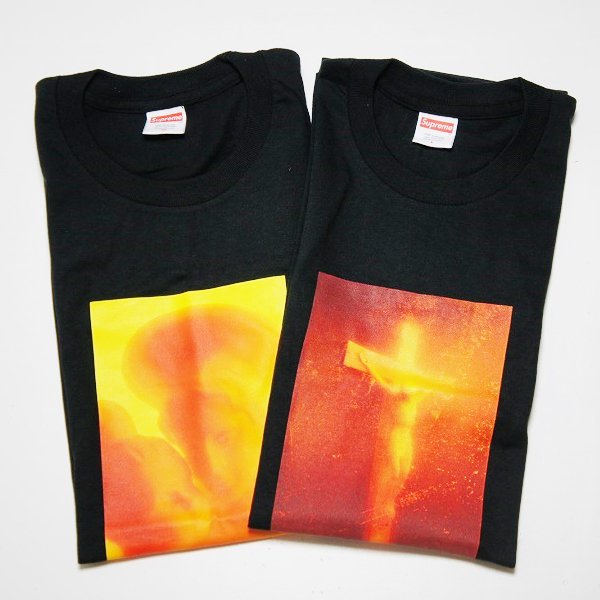 Supreme Madonna & Child / Piss Christ Tee - Supreme 通販 Online ...