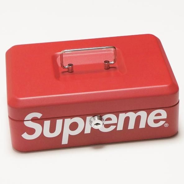 Chicken Dinner Plate Ashtray – Supreme