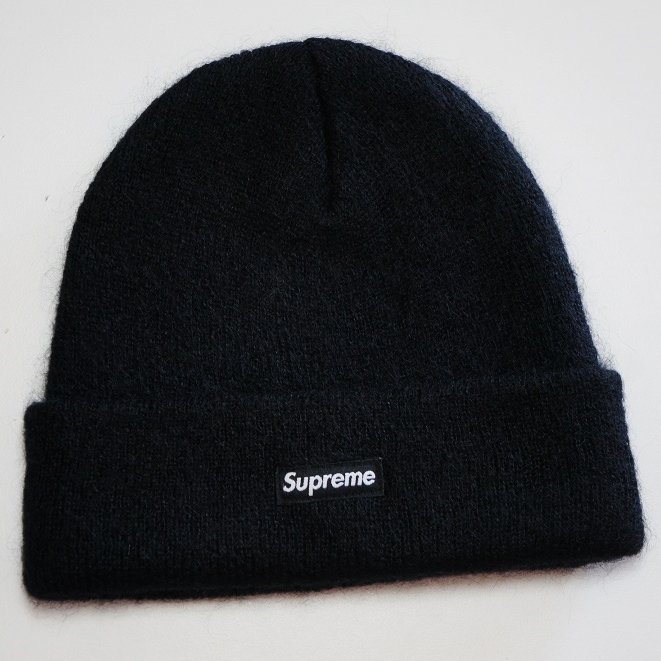 Supreme Mohair Beanie <img class='new_mark_img2' src='https://img.shop-pro.jp/img/new/icons47.gif' style='border:none;display:inline;margin:0px;padding:0px;width:auto;' />