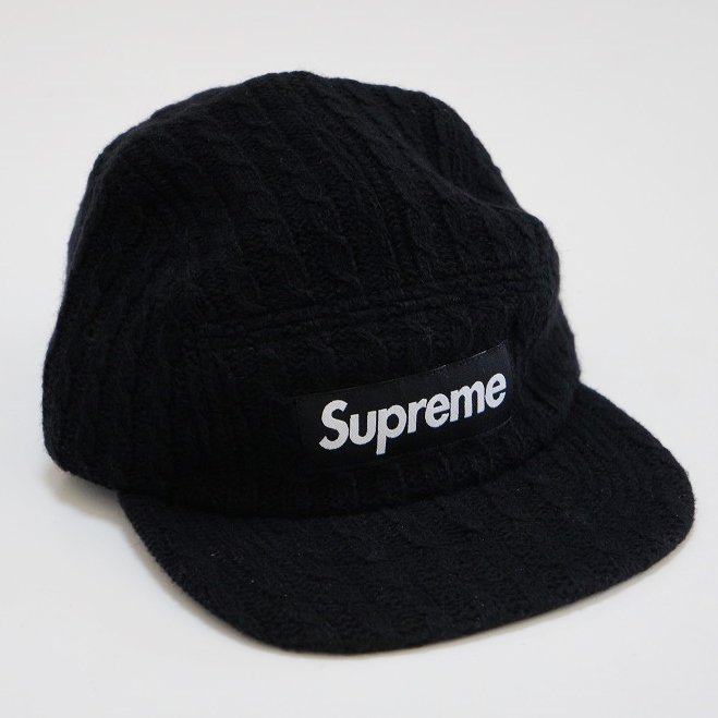 Supreme Fitted Cable Knit Camp Cap<img class='new_mark_img2' src='https://img.shop-pro.jp/img/new/icons15.gif' style='border:none;display:inline;margin:0px;padding:0px;width:auto;' />