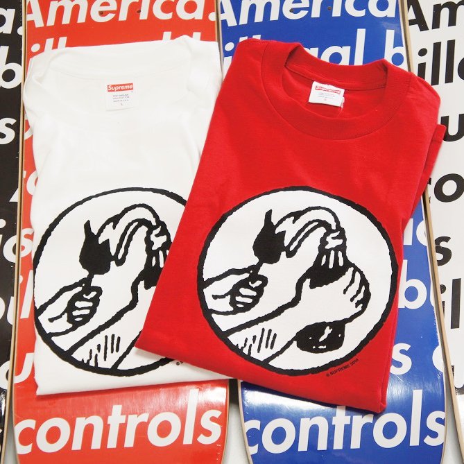 Supreme Molotov Tee<img class='new_mark_img2' src='https://img.shop-pro.jp/img/new/icons47.gif' style='border:none;display:inline;margin:0px;padding:0px;width:auto;' />