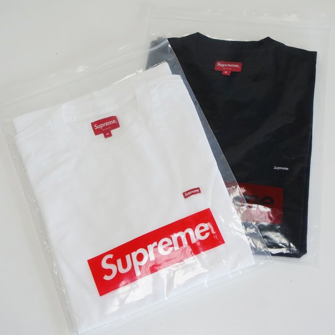 Supreme Small Box Logo Tee<img class='new_mark_img2' src='https://img.shop-pro.jp/img/new/icons47.gif' style='border:none;display:inline;margin:0px;padding:0px;width:auto;' />
