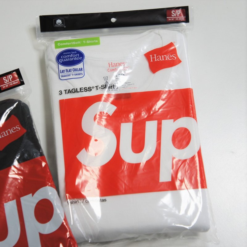 Supreme Hanes Tee Small Box Logo