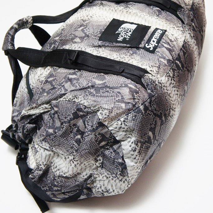 Supreme The North Face Snakeskin Flyweight Duffle Bag - Supreme 