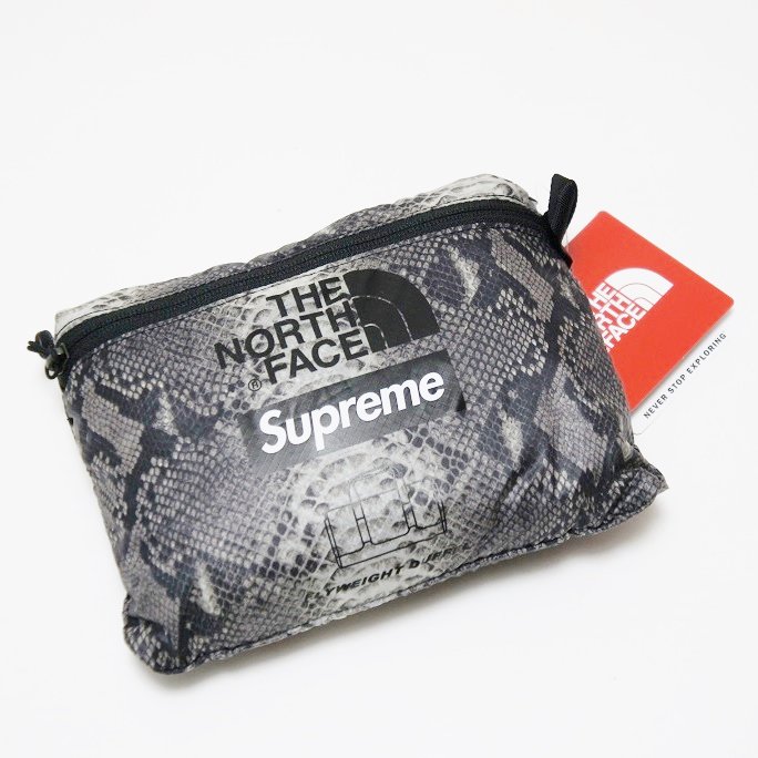 Supreme The North Face Snakeskin Flyweight Duffle Bag - Supreme 通販 Online  Shop A-1 RECORD