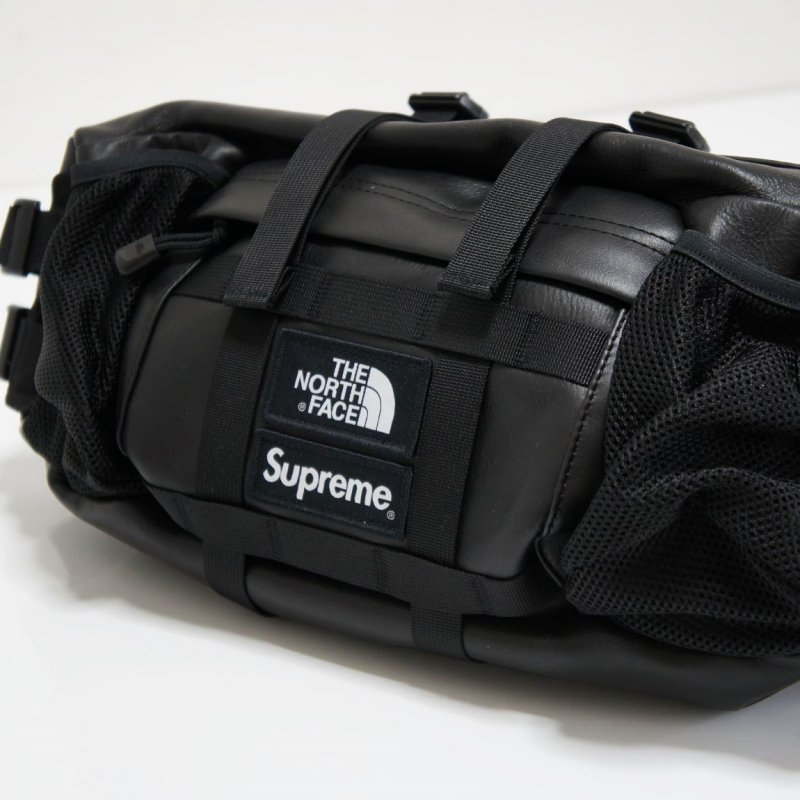 黒 supreme north face leather waist bag