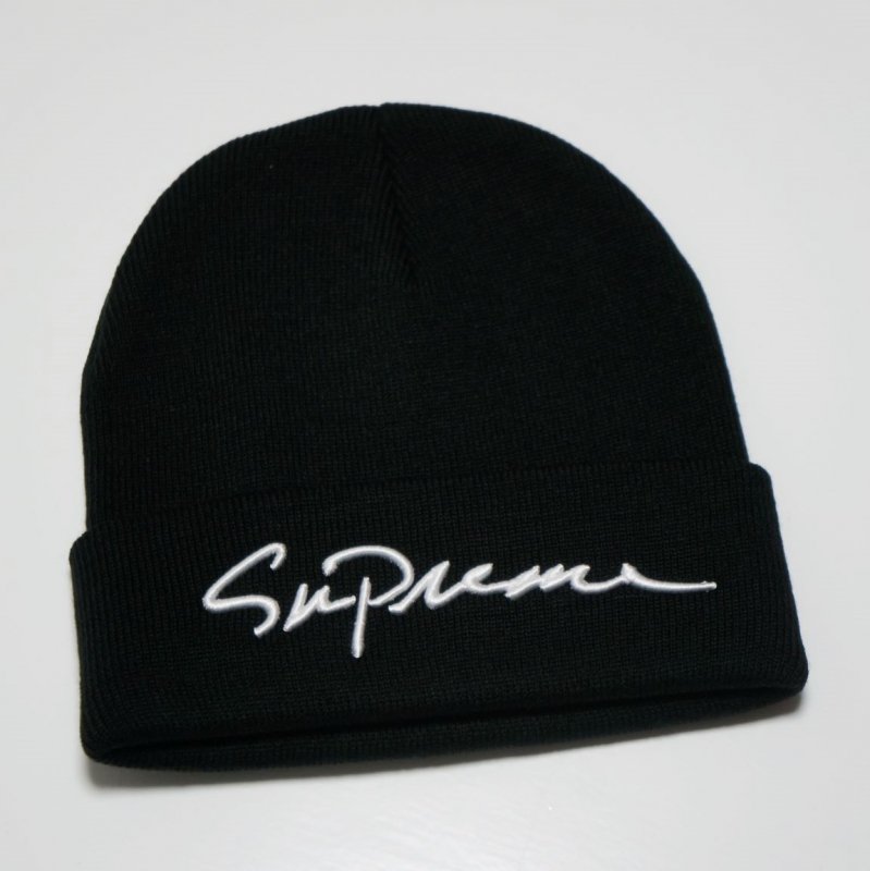 Supreme Classic Script Beanie<img class='new_mark_img2' src='https://img.shop-pro.jp/img/new/icons47.gif' style='border:none;display:inline;margin:0px;padding:0px;width:auto;' />