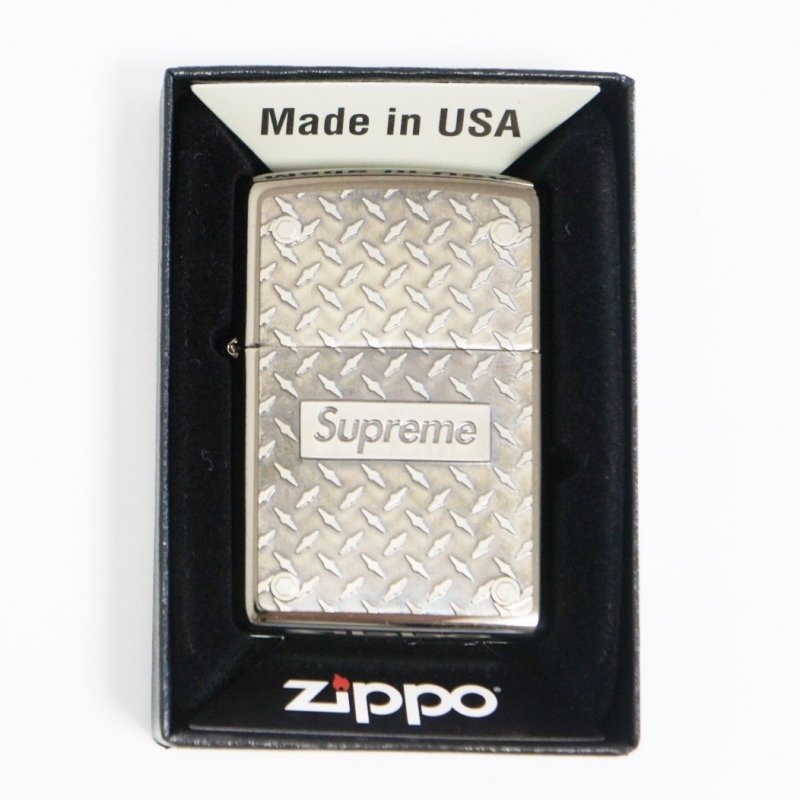 Supreme Diamond plate zippo