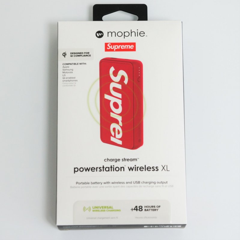 Supreme®/mophie® powerstation wirelessXL<img class='new_mark_img2' src='https://img.shop-pro.jp/img/new/icons47.gif' style='border:none;display:inline;margin:0px;padding:0px;width:auto;' />