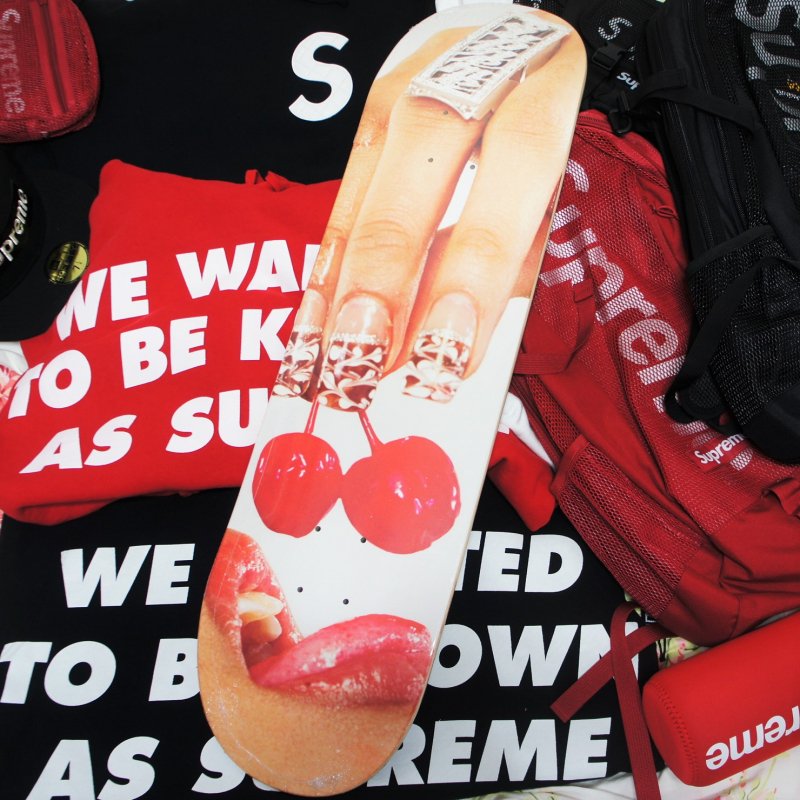 Supreme Jamil Skateboard<img class='new_mark_img2' src='https://img.shop-pro.jp/img/new/icons47.gif' style='border:none;display:inline;margin:0px;padding:0px;width:auto;' />