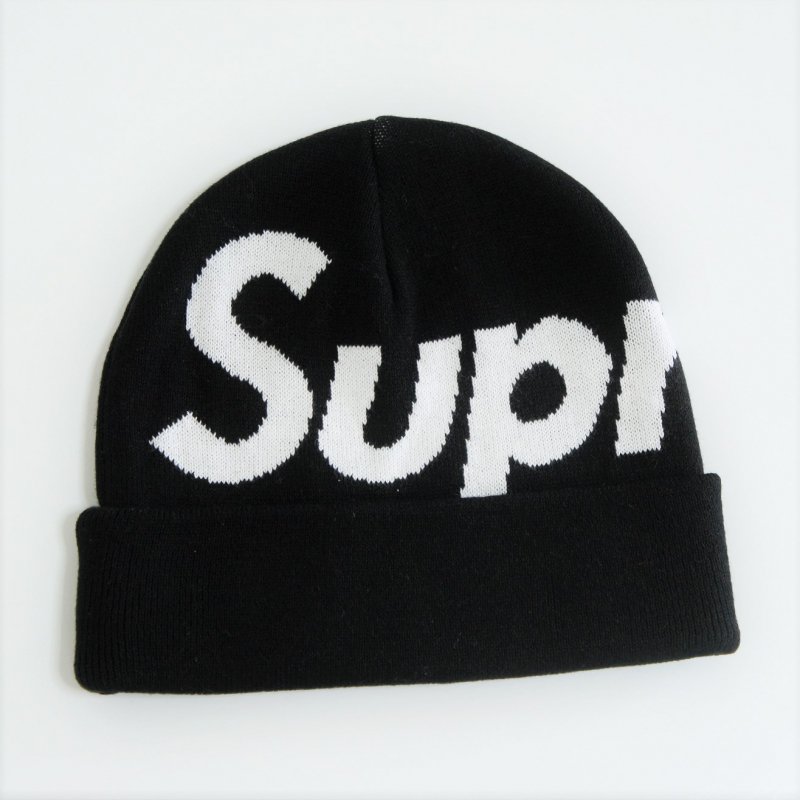 Supreme Big Logo Beanie<img class='new_mark_img2' src='https://img.shop-pro.jp/img/new/icons47.gif' style='border:none;display:inline;margin:0px;padding:0px;width:auto;' />