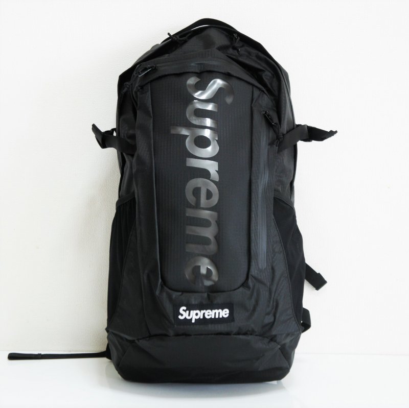 Supreme Backpack<img class='new_mark_img2' src='https://img.shop-pro.jp/img/new/icons47.gif' style='border:none;display:inline;margin:0px;padding:0px;width:auto;' />