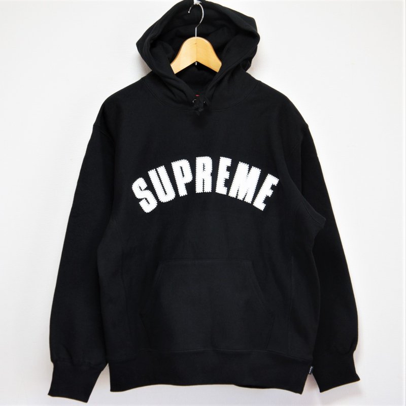 Supreme Pearl Logo Hooded Sweatshirt<img class='new_mark_img2' src='https://img.shop-pro.jp/img/new/icons47.gif' style='border:none;display:inline;margin:0px;padding:0px;width:auto;' />