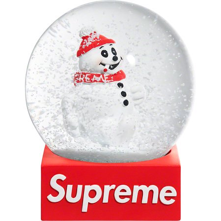 Supreme Snowglobe<img class='new_mark_img2' src='https://img.shop-pro.jp/img/new/icons15.gif' style='border:none;display:inline;margin:0px;padding:0px;width:auto;' />