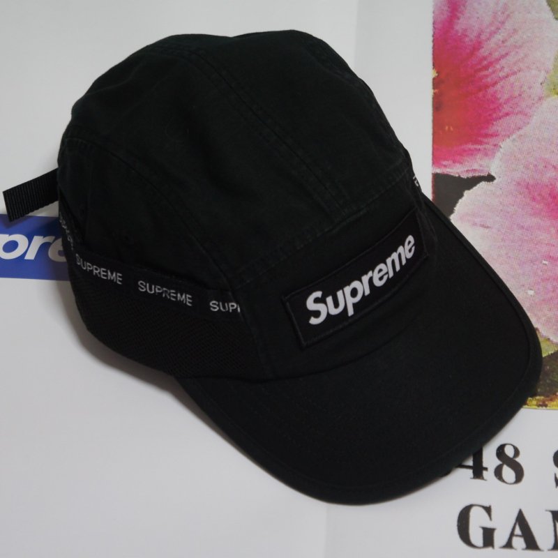 Supreme Mesh Pocket Camp Cap<img class='new_mark_img2' src='https://img.shop-pro.jp/img/new/icons15.gif' style='border:none;display:inline;margin:0px;padding:0px;width:auto;' />