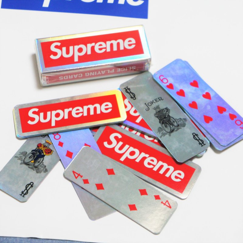 Supreme/Bicycle Holographic Slice Card<img class='new_mark_img2' src='https://img.shop-pro.jp/img/new/icons15.gif' style='border:none;display:inline;margin:0px;padding:0px;width:auto;' />