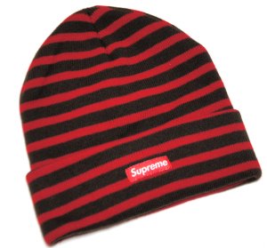 <img class='new_mark_img1' src='https://img.shop-pro.jp/img/new/icons47.gif' style='border:none;display:inline;margin:0px;padding:0px;width:auto;' />Supreme Stripe Beanie