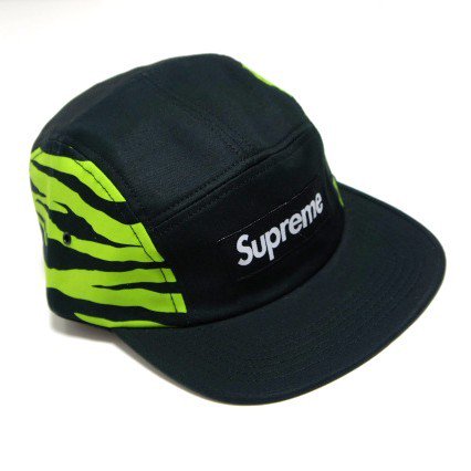 Supreme Zebra Side Camp Cap<img class='new_mark_img2' src='https://img.shop-pro.jp/img/new/icons47.gif' style='border:none;display:inline;margin:0px;padding:0px;width:auto;' />
