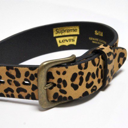 Supreme Levi’s Leather Leopard Belt<img class='new_mark_img2' src='https://img.shop-pro.jp/img/new/icons47.gif' style='border:none;display:inline;margin:0px;padding:0px;width:auto;' />