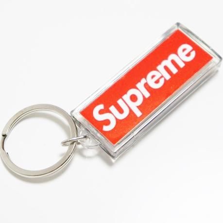 Supreme box logo on sale keychain