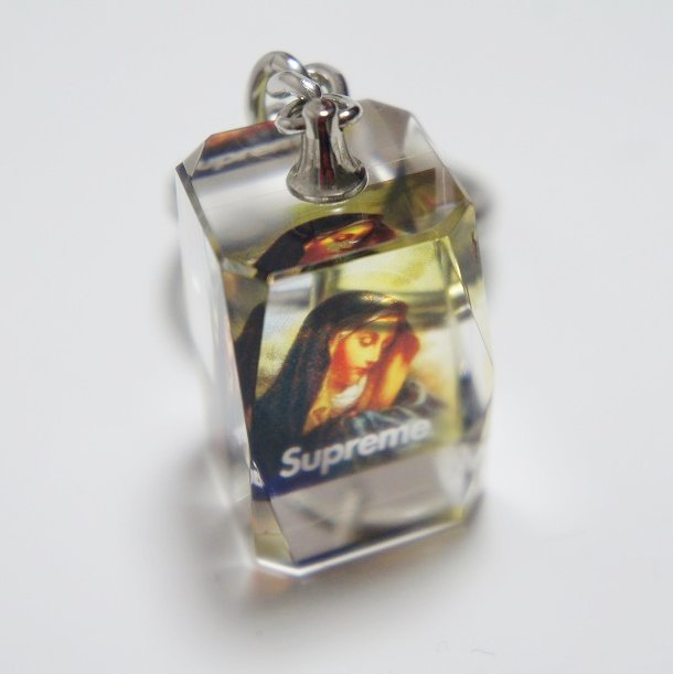 Supreme Virgin Mary Keychain - Supreme 通販 Online Shop A-1 RECORD