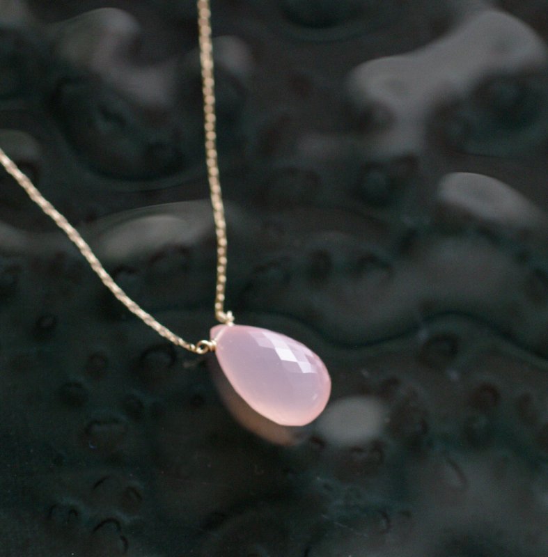 namida : pink Chalcedony（necklace）