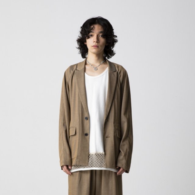<img class='new_mark_img1' src='https://img.shop-pro.jp/img/new/icons1.gif' style='border:none;display:inline;margin:0px;padding:0px;width:auto;' />MUZE TURQUOISE LABEL - RELAXED TAILORED JACKET (BEIGE) ミューズ2022年春夏コレクションテーラードジャケットベージュ
