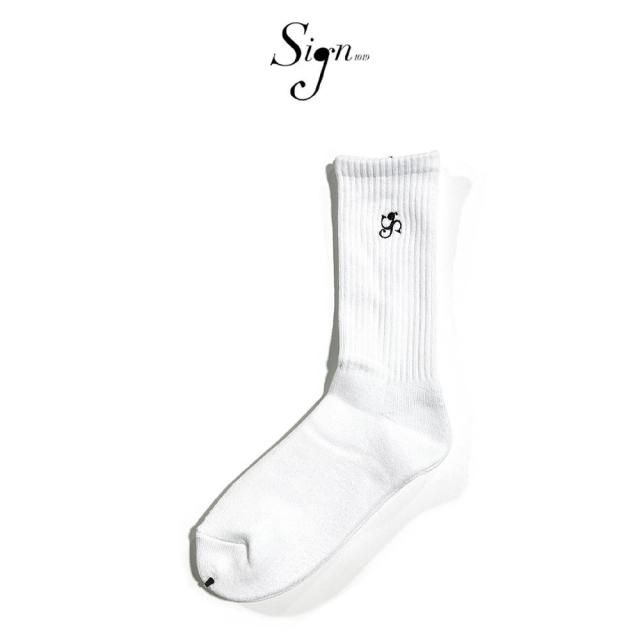 Sign1019 DANCING LOGO SOXWHITE