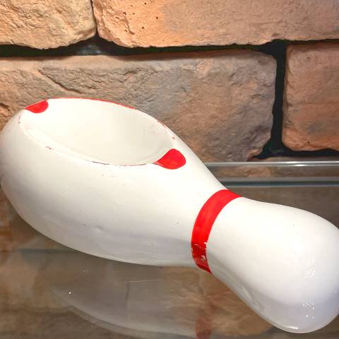 <img class='new_mark_img1' src='https://img.shop-pro.jp/img/new/icons13.gif' style='border:none;display:inline;margin:0px;padding:0px;width:auto;' />“RELCO” Bowling Pin Ashtray