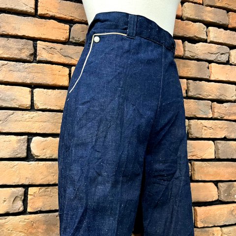 <img class='new_mark_img1' src='https://img.shop-pro.jp/img/new/icons13.gif' style='border:none;display:inline;margin:0px;padding:0px;width:auto;' />Western Denim Ranch Pants