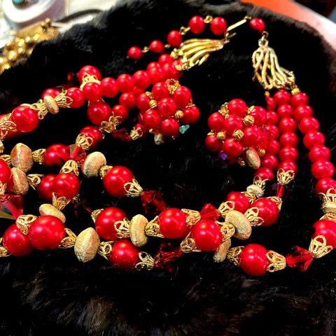 Red & Gold Beads Necklace w/Earrings Set