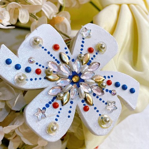 White Flower Jewel Wooden Brooch