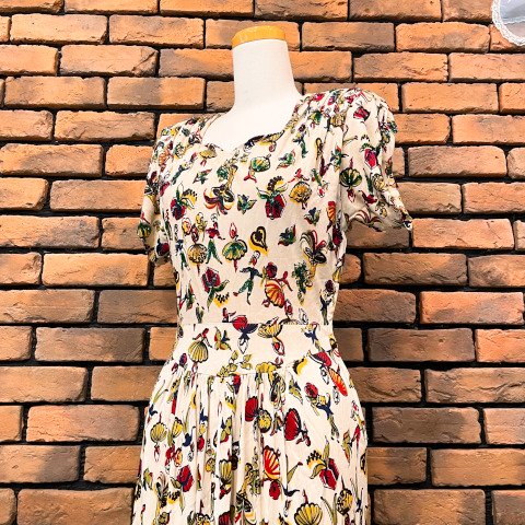 40's Novelty Print & Sequin Rayon Jersey Dress