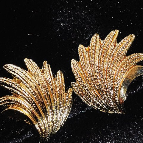 Feather Gold Earrings