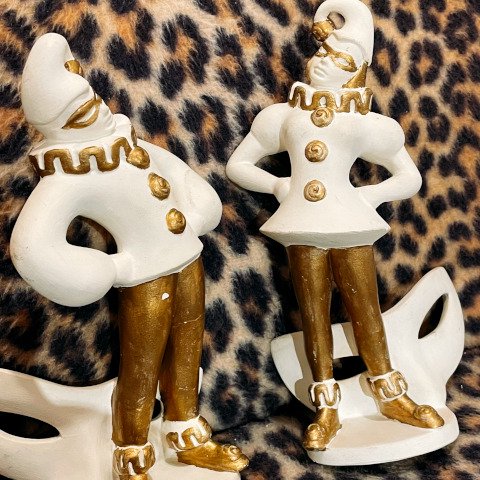 <img class='new_mark_img1' src='https://img.shop-pro.jp/img/new/icons13.gif' style='border:none;display:inline;margin:0px;padding:0px;width:auto;' />“Coventry Ware” Harlequin Dancer Figures