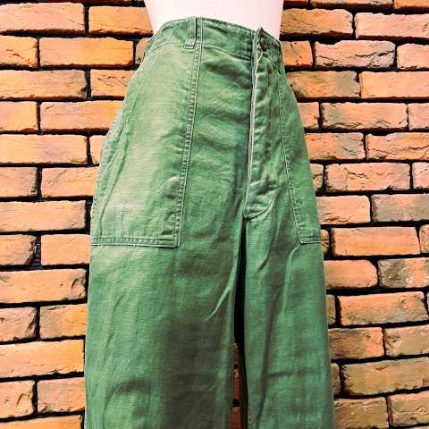 <img class='new_mark_img1' src='https://img.shop-pro.jp/img/new/icons13.gif' style='border:none;display:inline;margin:0px;padding:0px;width:auto;' />U.S.ARMY Utility Trousers, Baker Pants