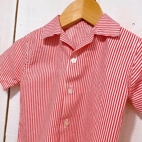 <img class='new_mark_img1' src='https://img.shop-pro.jp/img/new/icons13.gif' style='border:none;display:inline;margin:0px;padding:0px;width:auto;' />Stripe Open Collared Baby Shirt