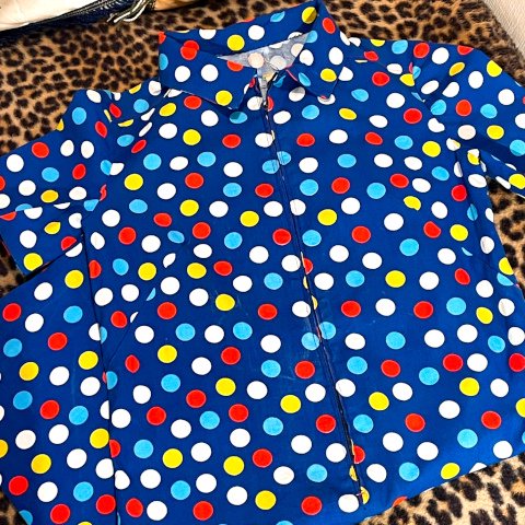<img class='new_mark_img1' src='https://img.shop-pro.jp/img/new/icons13.gif' style='border:none;display:inline;margin:0px;padding:0px;width:auto;' />Polka Dot Zip Up Cotton Dress