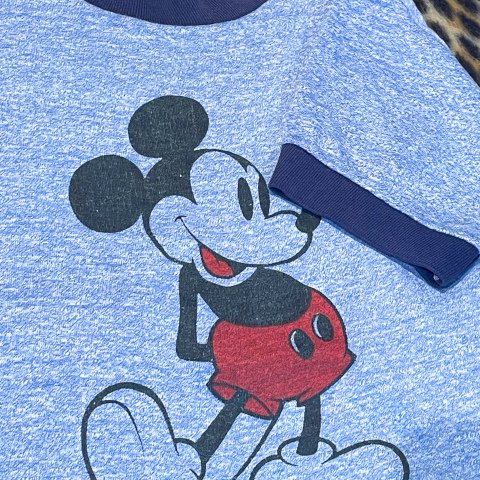 <img class='new_mark_img1' src='https://img.shop-pro.jp/img/new/icons13.gif' style='border:none;display:inline;margin:0px;padding:0px;width:auto;' />Mickey Mouse Ringer Tee (Official tag)