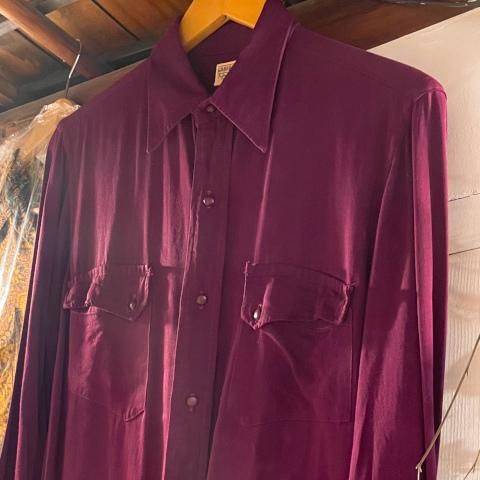 <img class='new_mark_img1' src='https://img.shop-pro.jp/img/new/icons13.gif' style='border:none;display:inline;margin:0px;padding:0px;width:auto;' />1940's APOLO Gabardine Rayon Shirt