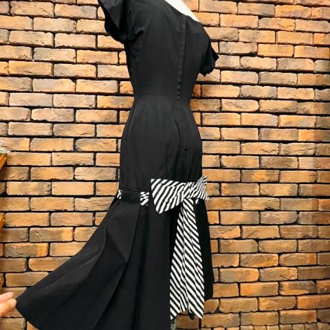 <img class='new_mark_img1' src='https://img.shop-pro.jp/img/new/icons13.gif' style='border:none;display:inline;margin:0px;padding:0px;width:auto;' />1950's 