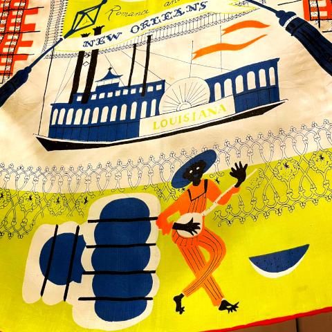 <img class='new_mark_img1' src='https://img.shop-pro.jp/img/new/icons13.gif' style='border:none;display:inline;margin:0px;padding:0px;width:auto;' />New Orleans Souvenir Big Scarf