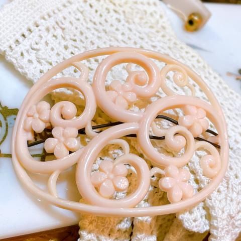 Pink Floral Cutout Oval Barrette - HONEY BOP