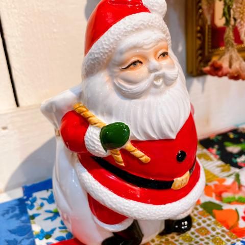 <img class='new_mark_img1' src='https://img.shop-pro.jp/img/new/icons13.gif' style='border:none;display:inline;margin:0px;padding:0px;width:auto;' />Santa Ceramic Flower Vase, Planter
