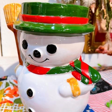 <img class='new_mark_img1' src='https://img.shop-pro.jp/img/new/icons13.gif' style='border:none;display:inline;margin:0px;padding:0px;width:auto;' />Snowman Ceramic Flower Vase, Planter