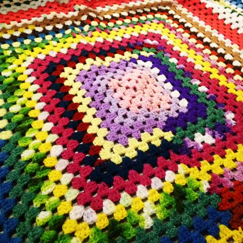 Mix Color Knit Rug 